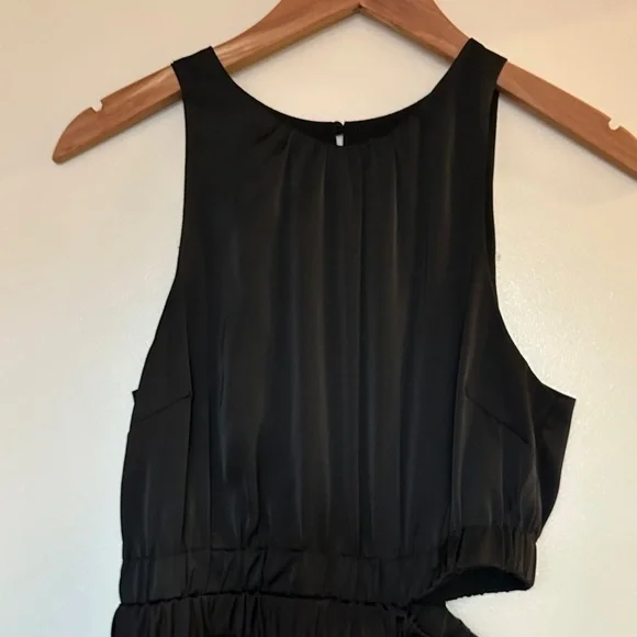 MINKPINK Black Cutout Maxi Evening Dress - Picture 5 of 9